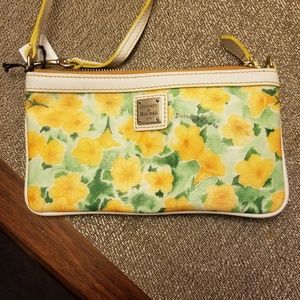 Dooney & Bourke clutch wallet purse